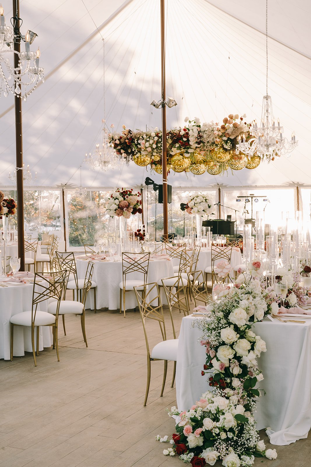 Supes Glam, Late Fall Wedding at French's Point