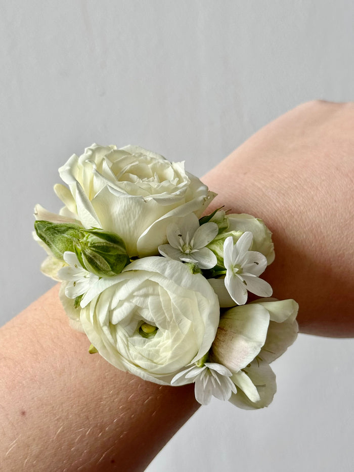 Corsage - Wristlet or Pin-on
