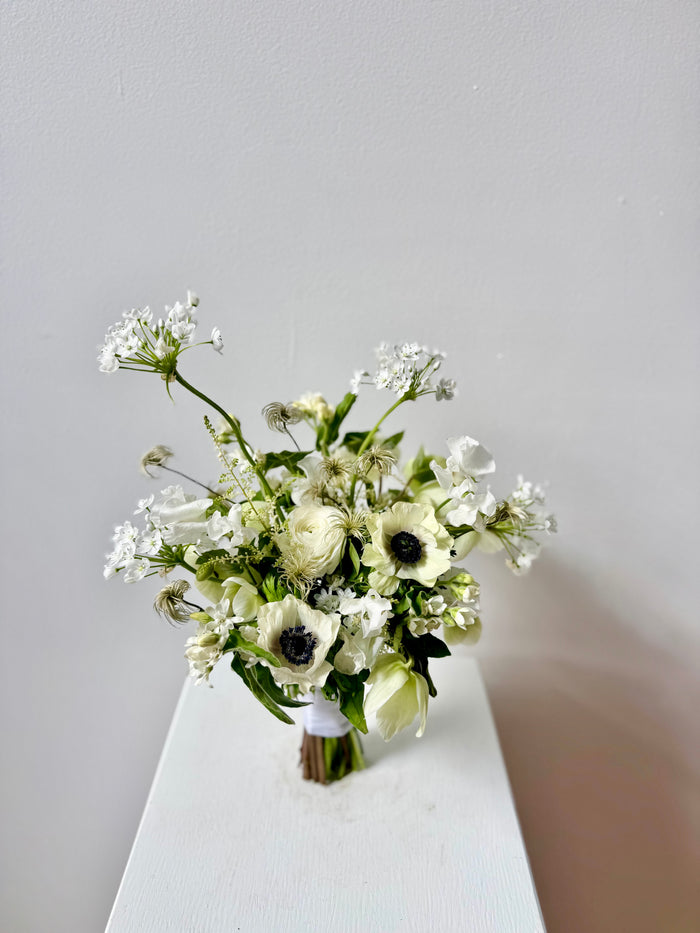 Wedding Bouquet · Garden-Style Bridal Flowers (Custom Palette)